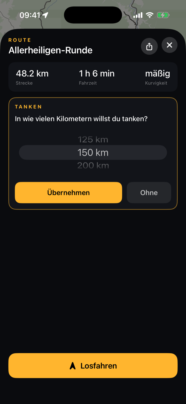 Routen-Vorschau einer per Web-Planer geteilten Tour mit Distanz, Fahrzeit, Kurvigkeit und Tankplanung